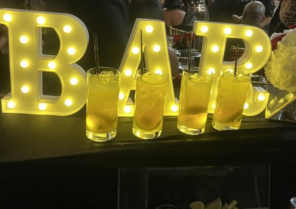 Royaltini Bartending