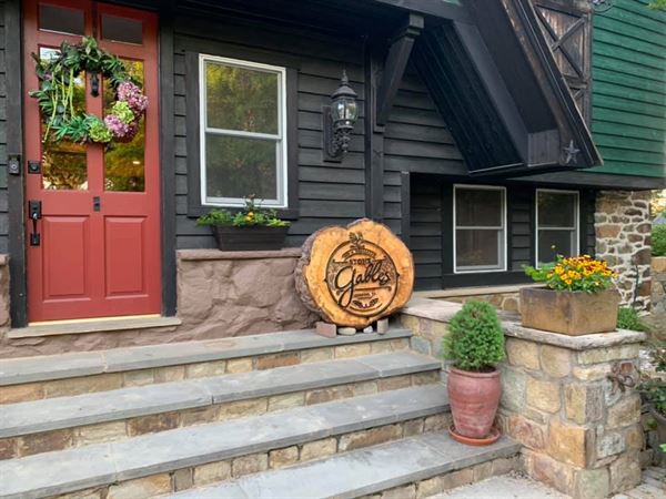 Stone Gable Bed and Breakfast