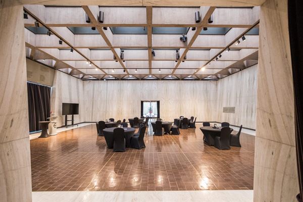 Confederation Centre Of The Arts