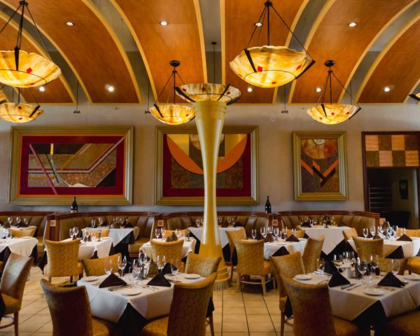 Eddie Merlot's One Loudoun