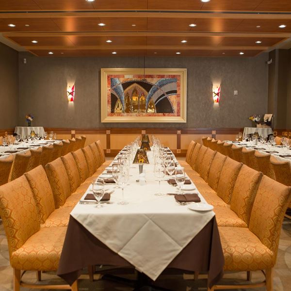 Eddie Merlot's One Loudoun