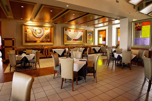 Eddie Merlot's One Loudoun