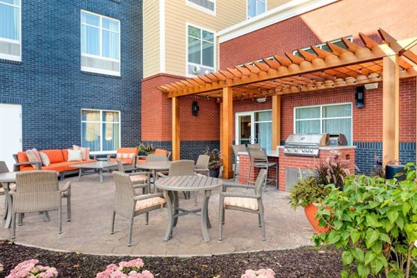 Homewood Suites by Hilton Gateway Hills Nashua