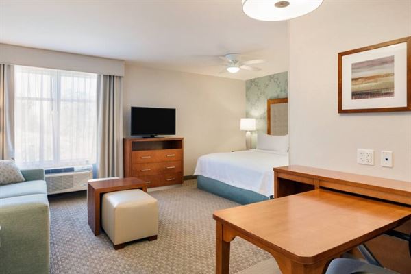 Homewood Suites by Hilton Gateway Hills Nashua