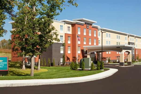 Homewood Suites by Hilton Gateway Hills Nashua
