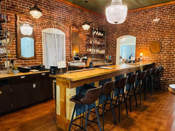 The Porch on the Green