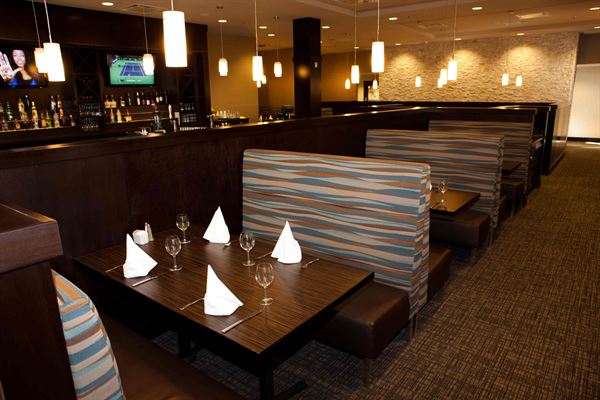 Holiday Inn and Suites, Red Deer South