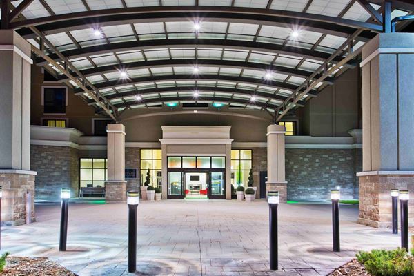 Holiday Inn and Suites, Red Deer South