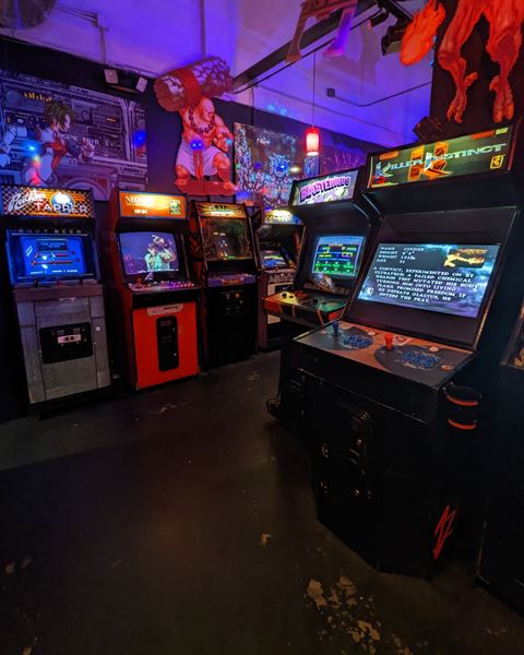 Player 1 Video Game Bar