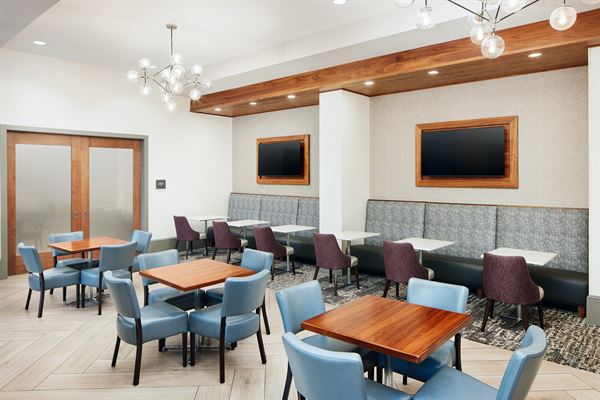 Embassy Suites Atlanta Airport North