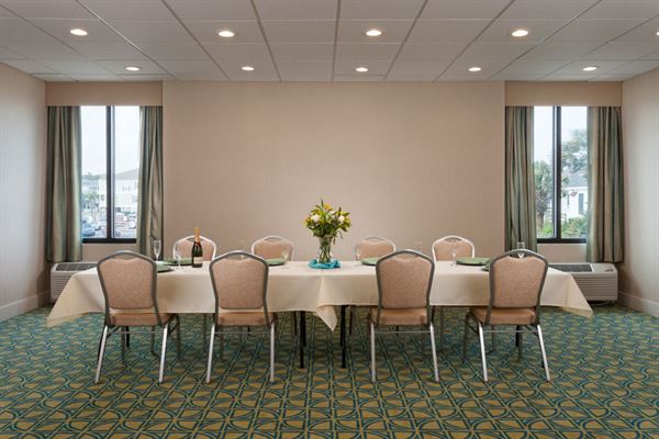 Surfside Beach Oceanfront Hotel