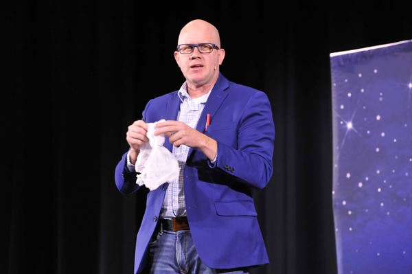 Scott Chamberlain Magic