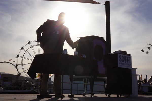 Scott Chamberlain Magic