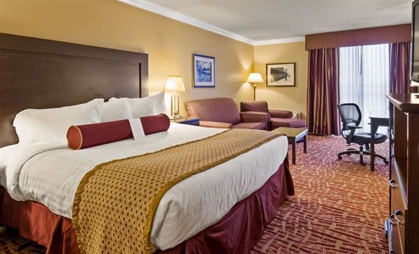 Best Western Plus Wilkes Barre Center City