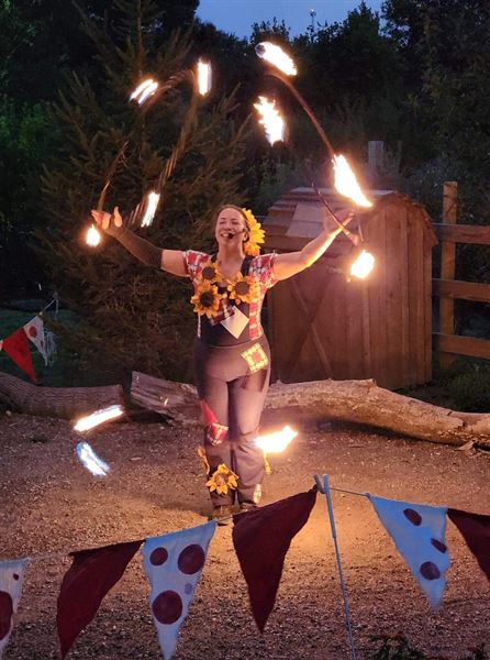 Laura Ernst Kinetic Entertainment