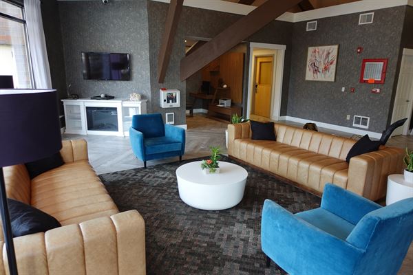 The Hub Middletown Red Bank, BW Signature Collection