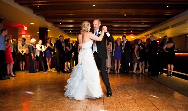 Cooper's Hawk Winery & Restaurant