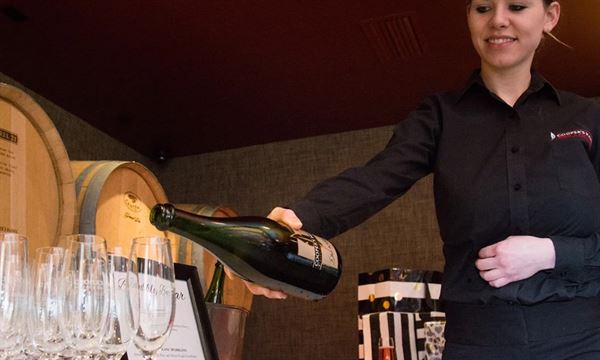 Cooper's Hawk Winery & Restaurant