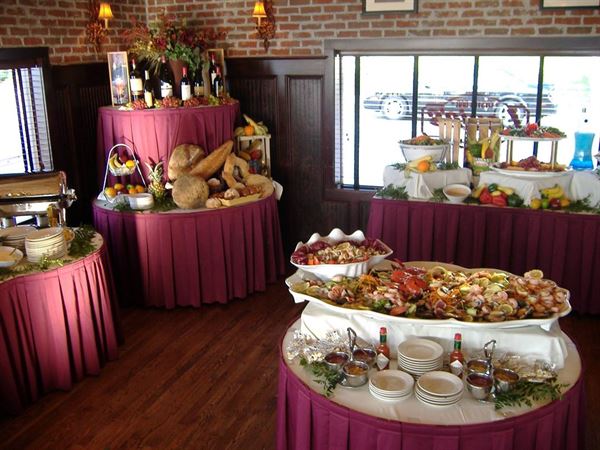 Louies Oyster Bar & Grille