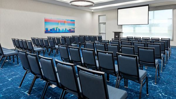 Hyatt House Tampa Airport / Westshore