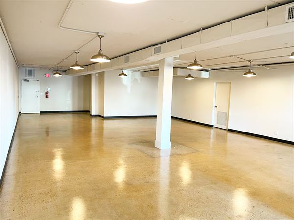 Weddings Unlimited Design Studio Event Venue