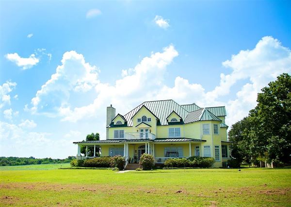 Lillian Farms Country Estate