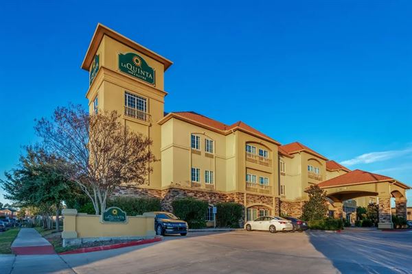 La Quinta Inn & Suites by Wyndham Houston Energy Corridor
