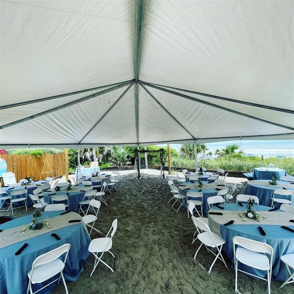 Chases on The Beach Bar & Restaurant