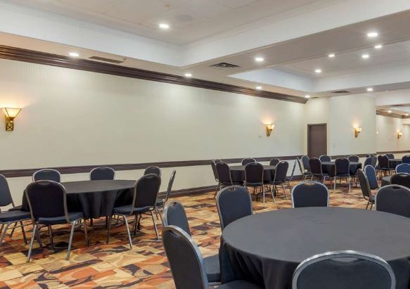 Best Western Plus - Toronto Airport Hotel