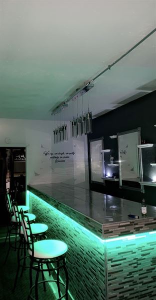 Talk of the Town Cousins Loft