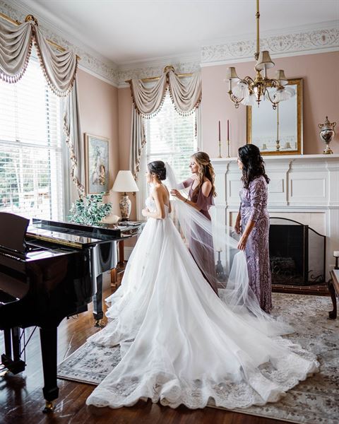 Camellia at Lookaway Inn