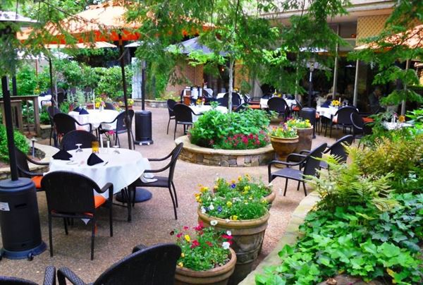 La Grotta Ristorante Italiano