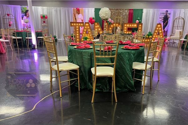 Honey Beeyond Studio - HTX