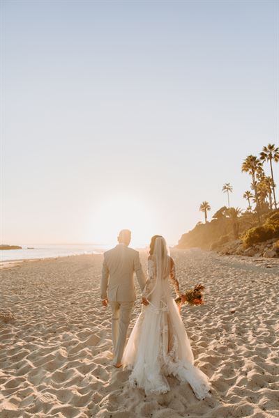 Casa Loma Beach Hotel