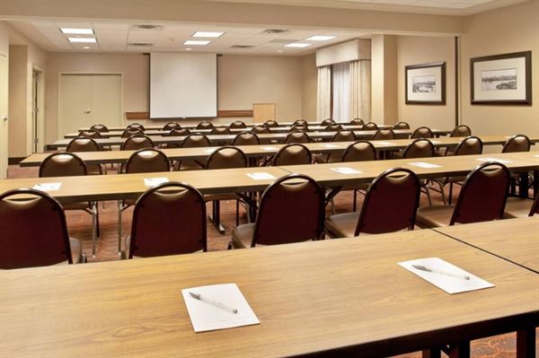 Hampton Inn & Suites MSP Airport - Mall of America