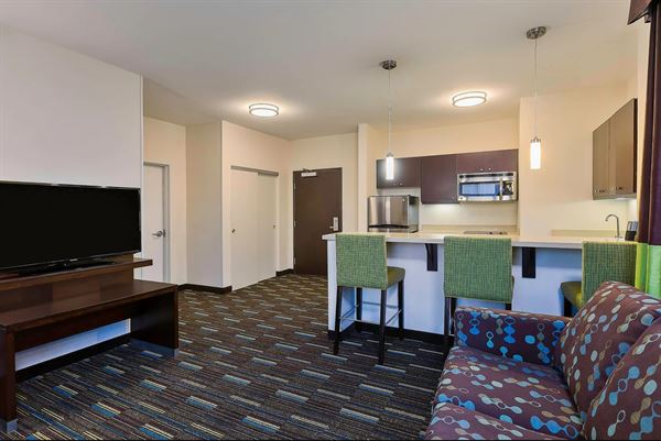 Fairfield Inn & Suites by Marriott- Banquets & Events