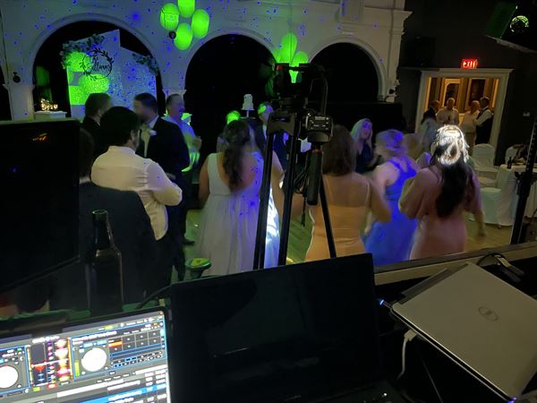 ShaneTheDJ DJ Entertainment & Photobooth