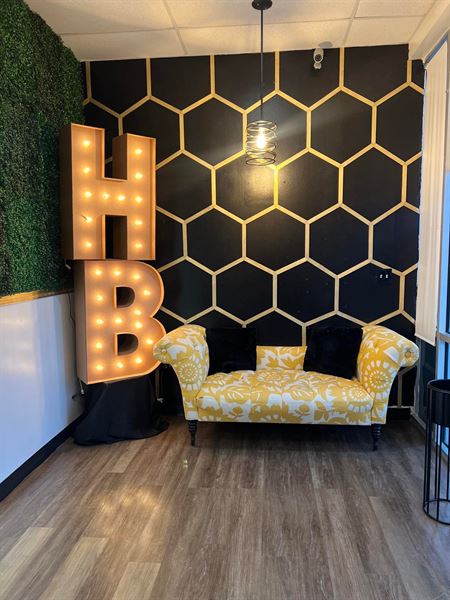 Honey Beeyond Studio - HTX