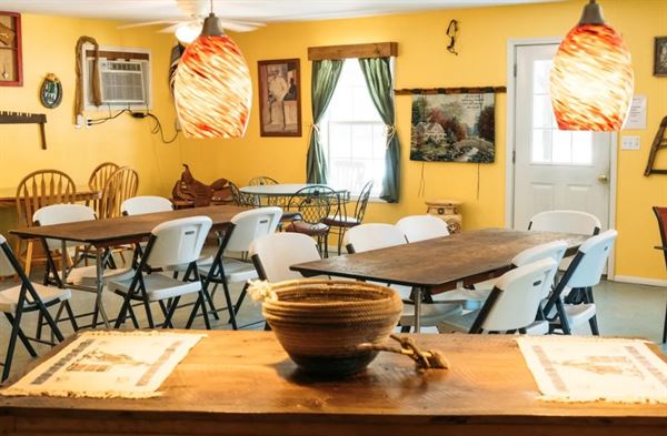 Arrowhead Point RV Park & Cabins