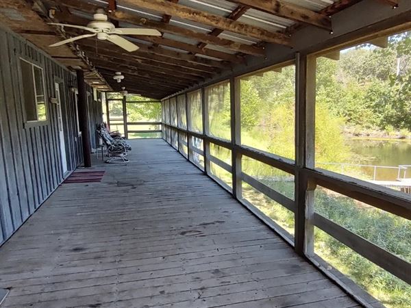 Arrowhead Point RV Park & Cabins