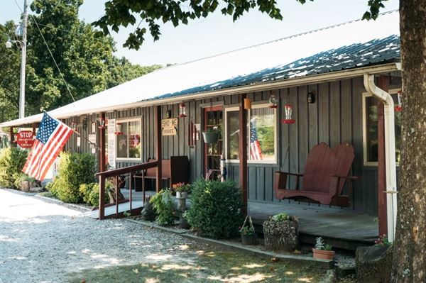 Arrowhead Point RV Park & Cabins