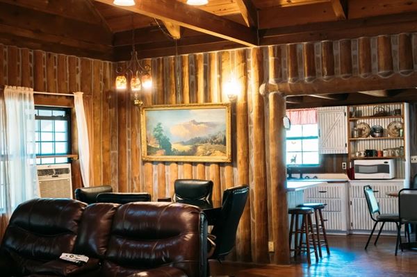 Arrowhead Point RV Park & Cabins