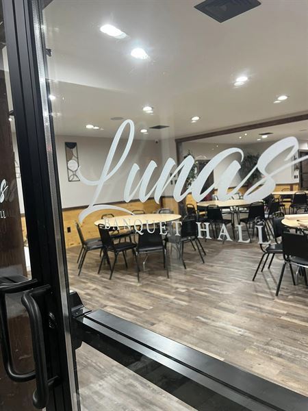 Lunas Banquet Hall