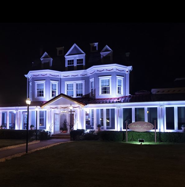 Bella Tori at the Mansion