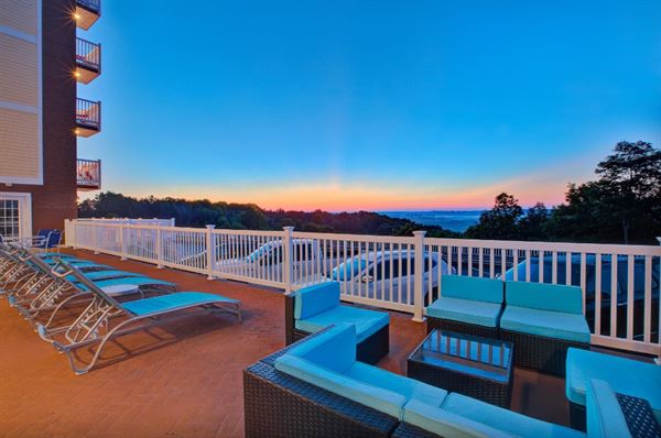 Holiday Inn Express & Suites Petoskey