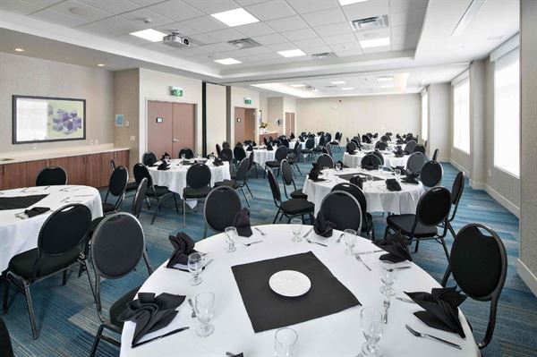 Holiday Inn Express & Suites Hinton