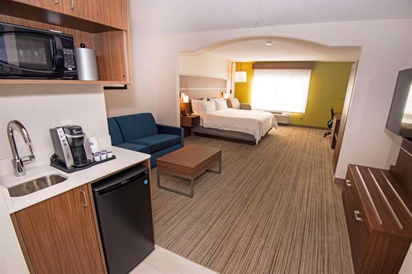 Holiday Inn Express & Suites Hinton