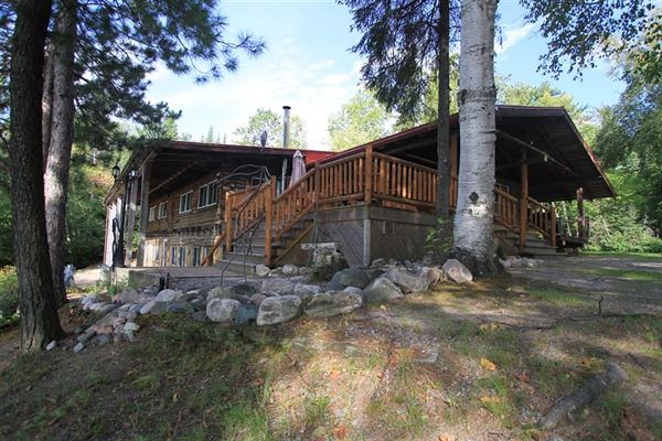 Sportsman's Lodge Wilderness Resort