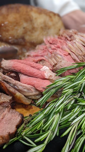 PIGOUT Catering GTA 1