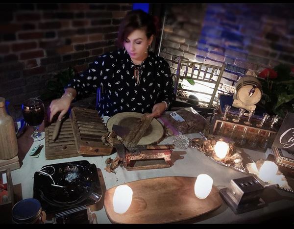 Cigar Rollers | Cigar Roller Los Angeles